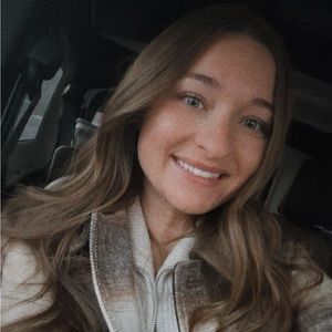 Meet your Posher, Taylor